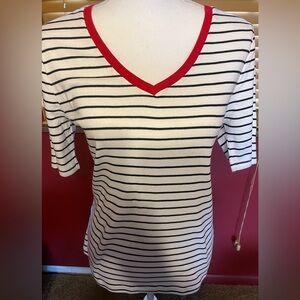 NWT Tommy Hilfiger v-neck tee